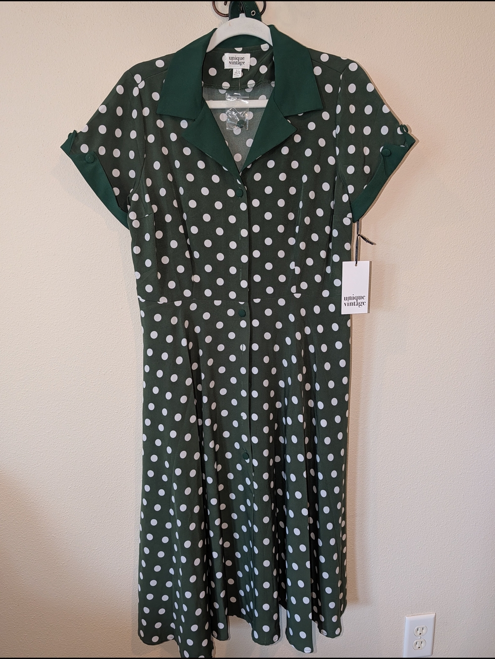 NWT: Unique Vintage Green & White Polka Dot Alexis Shirtdress- L/10-12